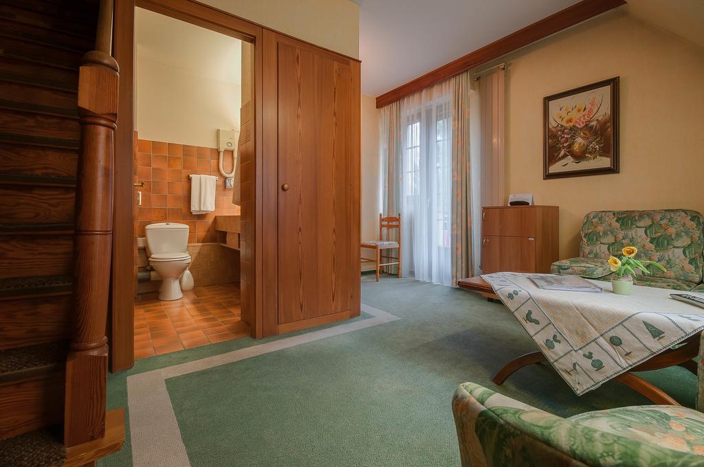 Domaine Le Moulin Hotel Ottrott Buitenkant foto
